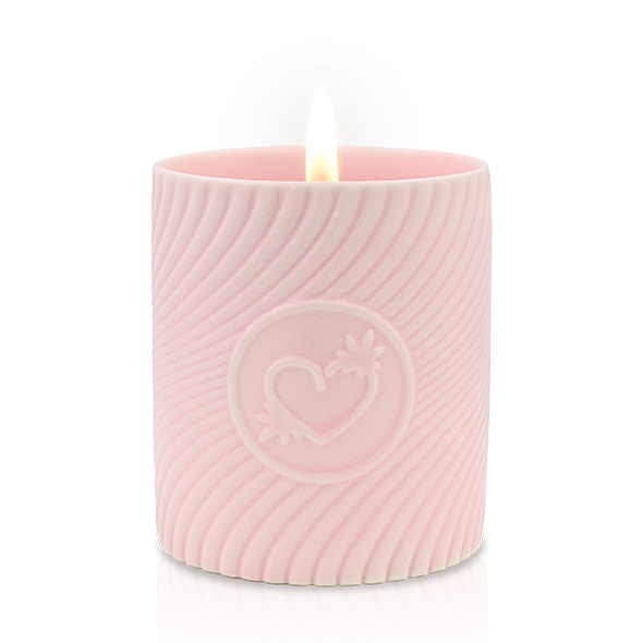 HighOnLove - Pink Massage Candle Lychee Martini